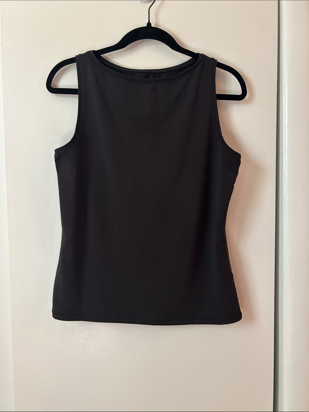 Everlane - Boat Nexk Black Sleeveless Women's Tank Top